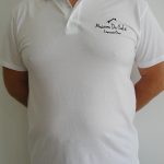 ΚΕΝΤΗΜΕΝΟ ΛΟΓΟΤΥΠΟ ΣΕ POLO ΜΠΛΟΥΖΑΚΙ