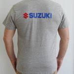 ΚΕΝΤΗΜΕΝΟ ΛΟΓΟΤΥΠΟ ΣΕ T-SHIRT
